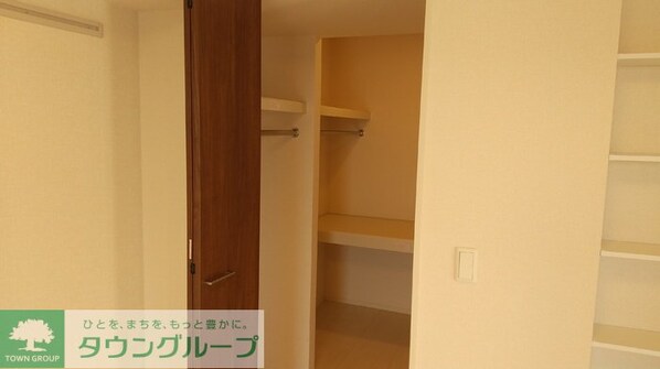 ロイジェントパークスレイクタウン III Eの物件内観写真